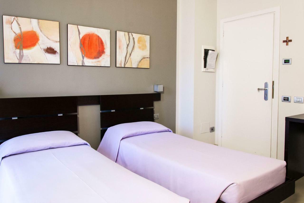 Preziosissimo Sangue Bed & Breakfast Рим Екстериор снимка